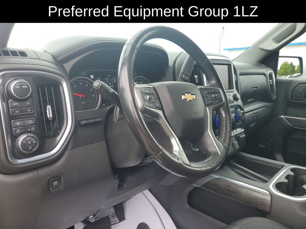 Used 2021 Chevrolet Silverado 1500 LTZ w/ Technology Package AWD/4WD image 10