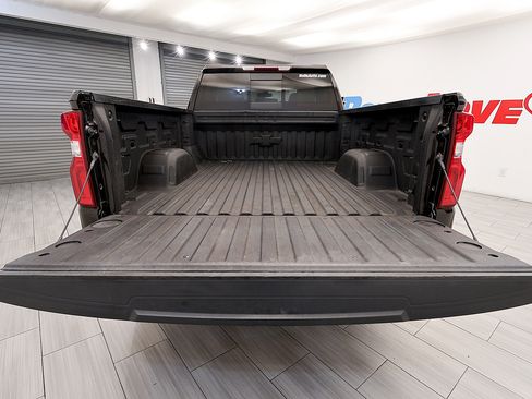 Used 2019 Chevrolet Silverado 1500 RST AWD/4WD image 23