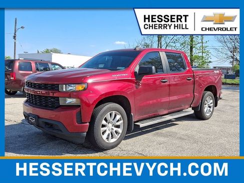 Used 2022 Chevrolet Silverado 1500 Custom AWD/4WD image 1