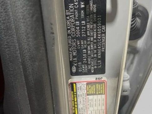 Used 2019 Kia Stinger GT1 image 19