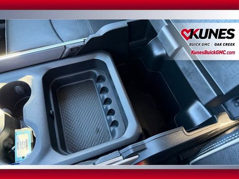 Used 2024 RAM 2500 Laramie image 22