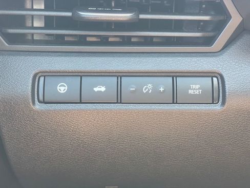 Used 2024 Nissan Altima 2.5 SL image 18