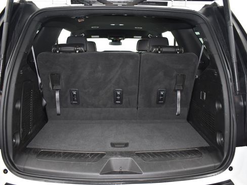 Used 2023 GMC Yukon SLT image 21