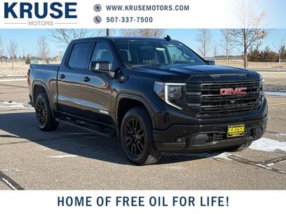 Used 2025 GMC Sierra 1500 Elevation w/ Elevation Premium Package