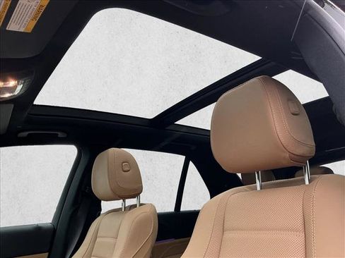 Certified 2024 Mercedes-Benz GLE 580 4MATIC image 13