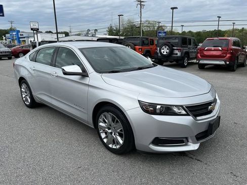Used 2015 Chevrolet Impala LS FWD image 10
