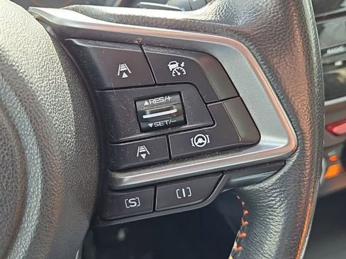 Used 2021 Subaru Crosstrek 2.0i Premium w/ Moonroof Package image 28