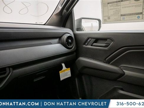 New 2026 Chevrolet Colorado W/T image 16