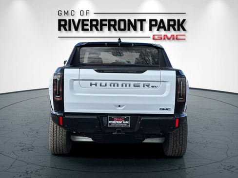 New 2025 GMC Hummer EV 2X image 4
