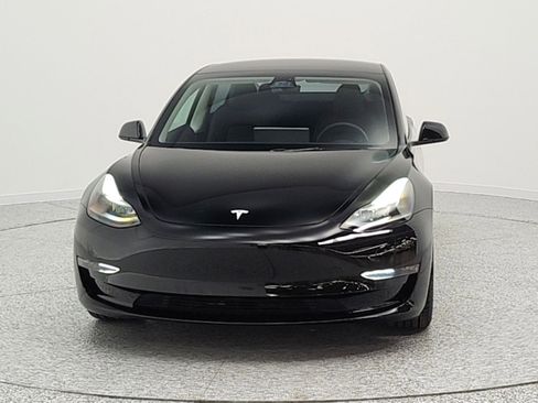 Used 2023 Tesla Model 3 Performance image 2