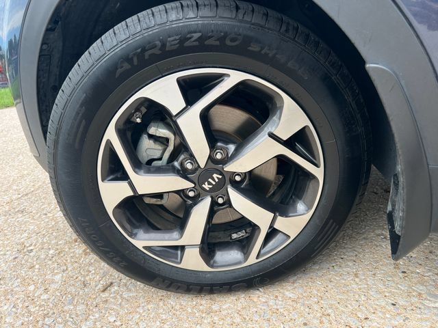Used 2022 Kia Sportage LX FWD image 17
