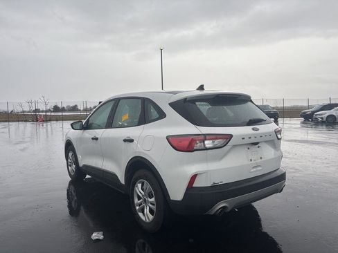 Used 2022 Ford Escape S image 5