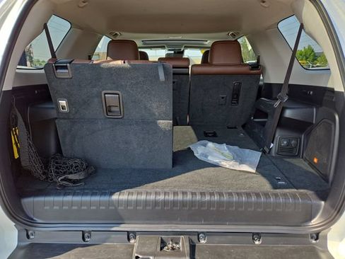 Used 2022 Toyota 4Runner Limited AWD/4WD image 33