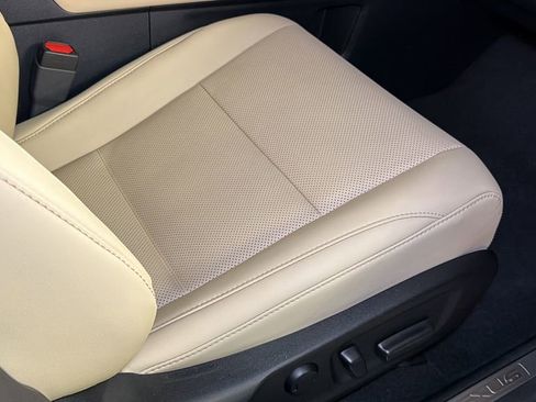 Certified 2022 Lexus RX 350 AWD w/ Premium Package image 11