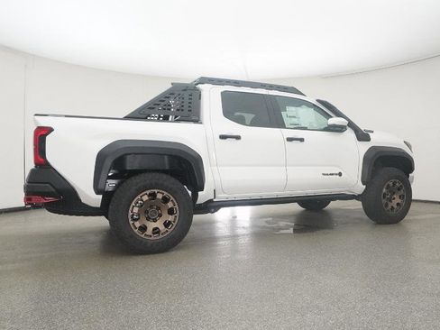 New 2025 Toyota Tacoma 4x4 Double Cab Hybrid image 24