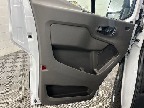 New 2026 Ford Transit 250 148 Medium Roof image 24