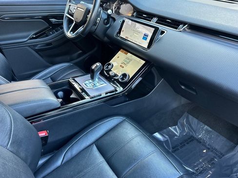 Used 2022 Land Rover Range Rover Evoque R-Dynamic S image 33