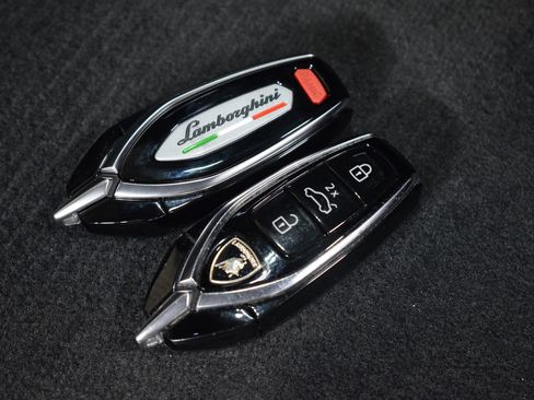 Used 2023 Lamborghini Urus S image 41