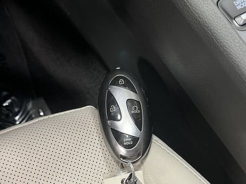 Used 2024 Hyundai Sonata Limited image 29