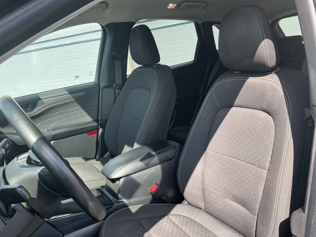 Used 2024 Ford Escape Active w/ Cold Weather Package FWD image 15
