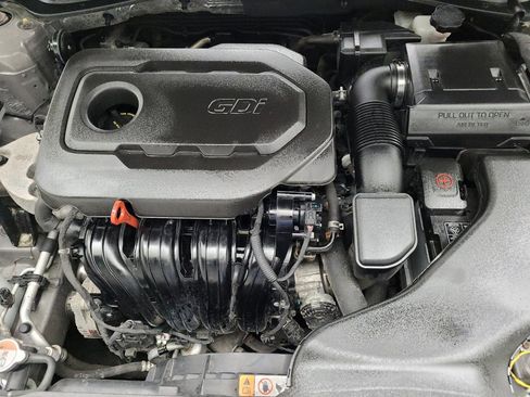 Used 2018 Kia Optima LX w/ 17" Alloy Wheels Package FWD image 30