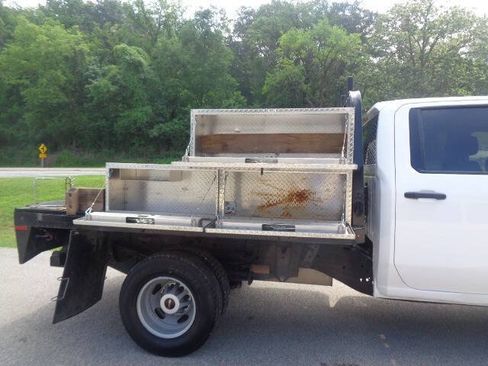 Used 2021 GMC Sierra 3500 4x4 Crew Cab w/ Convenience Package image 31