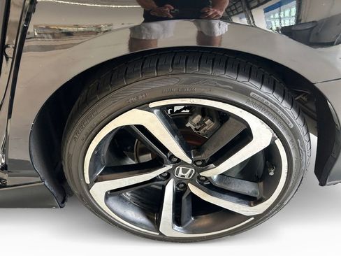 Used 2021 Honda Accord Sport image 14
