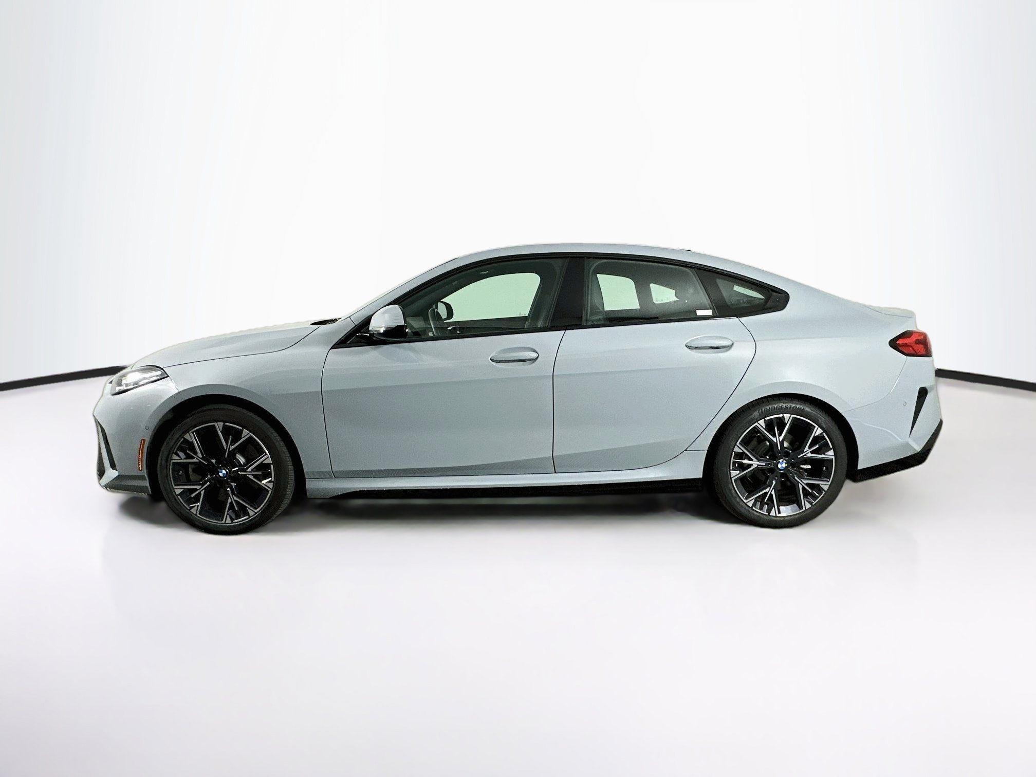 Used 2025 BMW 228i xDrive AWD/4WD image 4