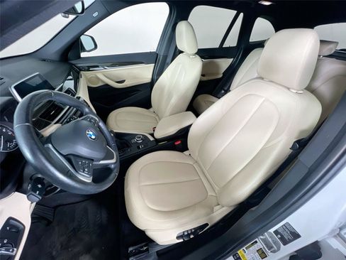 Used 2018 BMW X1 xDrive28i AWD/4WD image 23