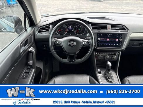 Used 2021 Volkswagen Tiguan SE FWD image 41