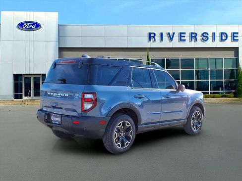 New 2025 Ford Bronco Sport Outer Banks w/ Outer Banks Tech Package+ image 6