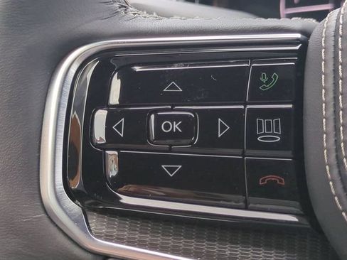 New 2026 Jeep Grand Wagoneer L Summit AWD/4WD image 26