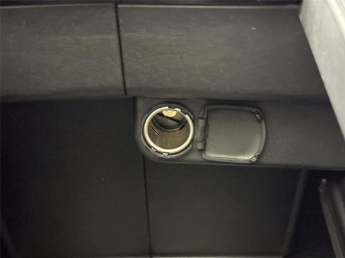 Certified 2024 Toyota Grand Highlander XLE image 36