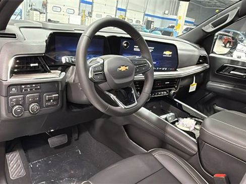 New 2026 Chevrolet Suburban Premier w/ Sun And Tow Package image 9