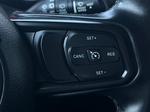 Used 2020 Jeep Wrangler Unlimited Sport image 29