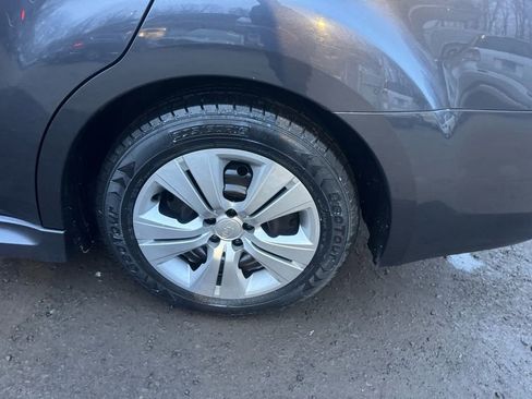 Used 2013 Subaru Legacy 2.5i image 14