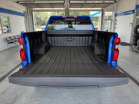 New 2025 Chevrolet Silverado 1500 LT image 11