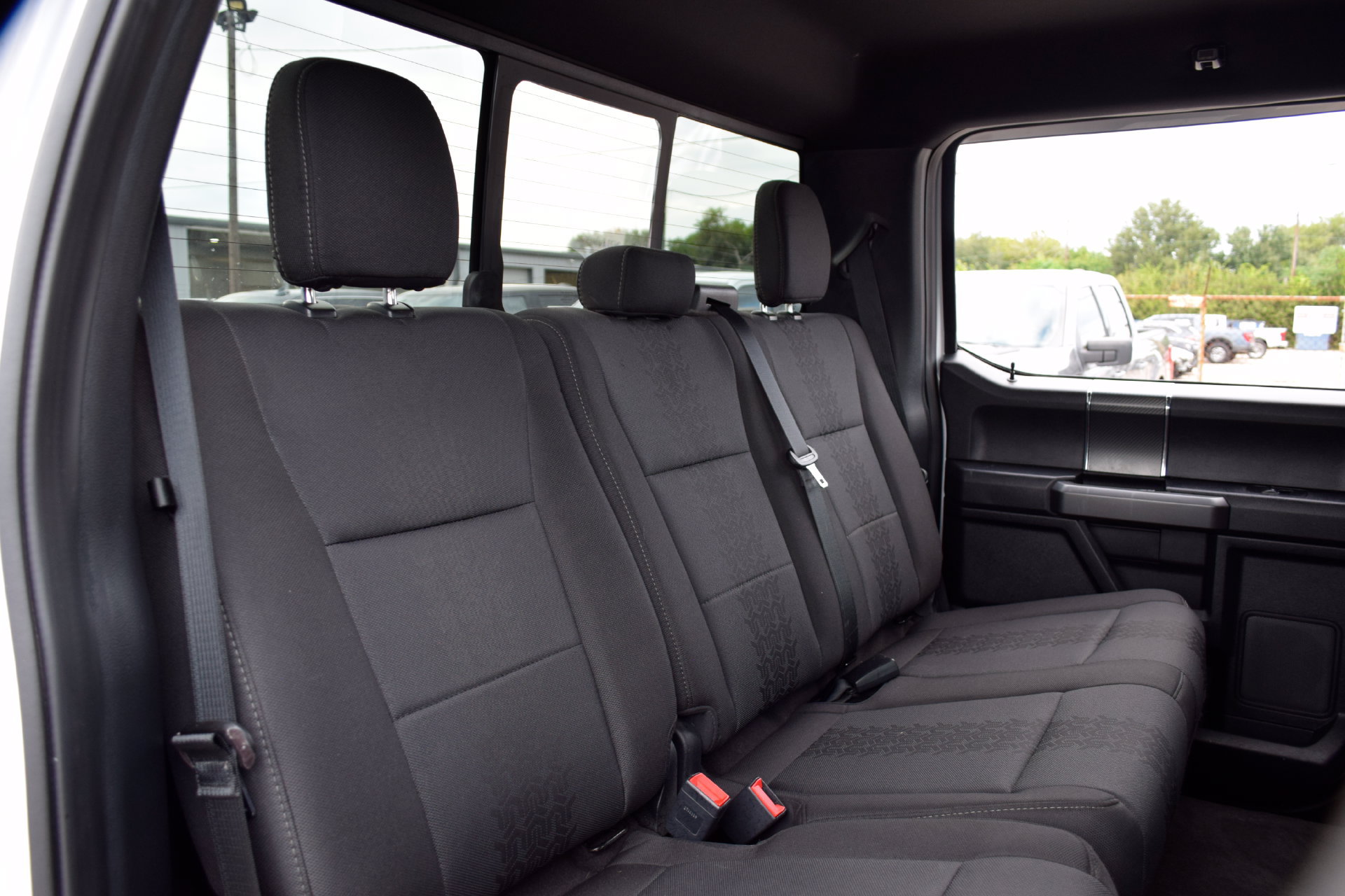 Used 2020 Ford F150 XLT w/ Equipment Group 302A Luxury AWD/4WD image 21
