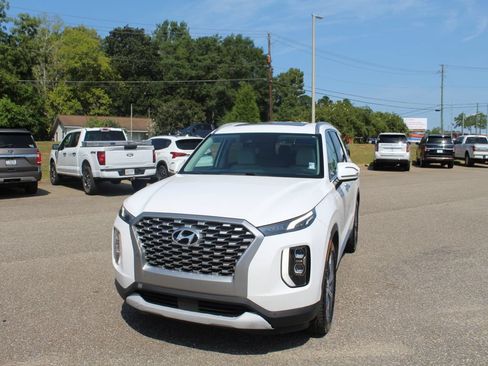 Used 2021 Hyundai Palisade SEL w/ Premium Package FWD image 5