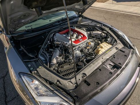 Used 2016 Nissan GT-R Black Edition AWD/4WD image 17