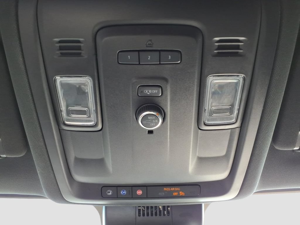 Used 2023 Chevrolet Suburban Z71 AWD/4WD image 24