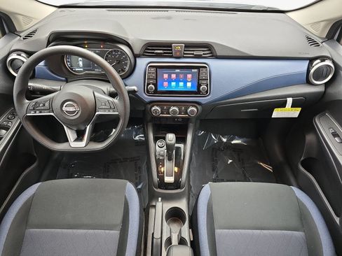 Used 2025 Nissan Versa SV w/ Trunk Package FWD image 10