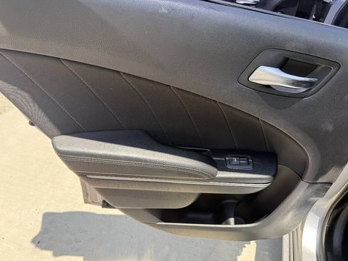 Used 2018 Dodge Charger R/T RWD image 15