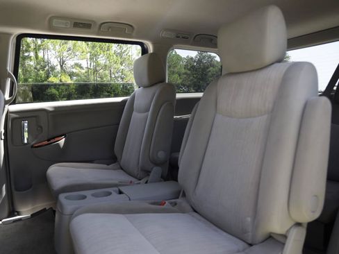 Used 2013 Nissan Quest SV FWD image 8