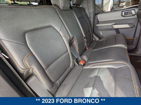 Certified 2023 Ford Bronco Badlands w/ Sasquatch Package image 20