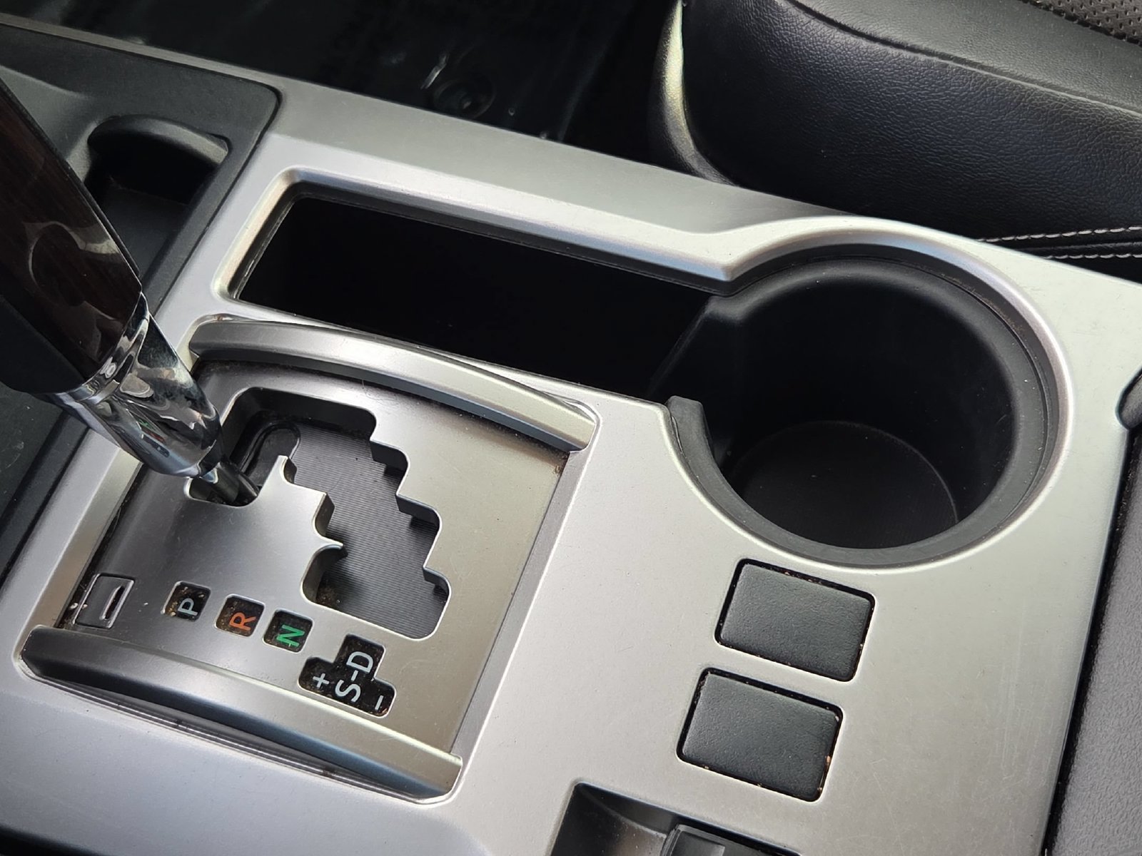 Used 2014 Toyota 4Runner 4WD image 18