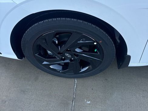 New 2026 Hyundai Elantra Sport image 8