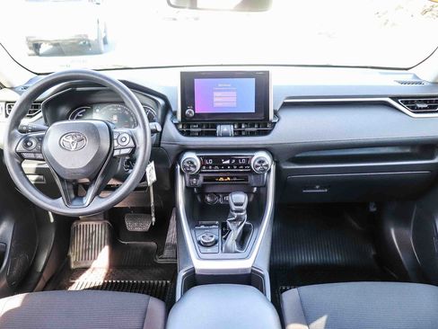 Certified 2025 Toyota RAV4 LE AWD/4WD image 15