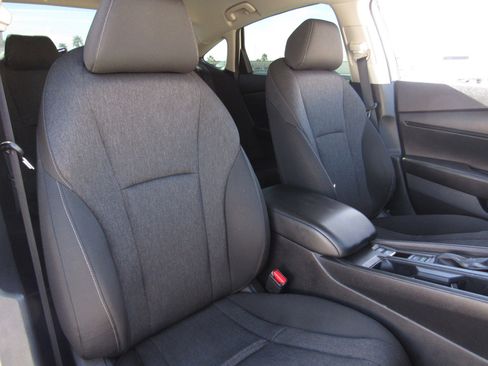 Certified 2023 Honda Accord LX image 10