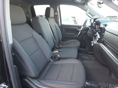 Used 2024 GMC Sierra 1500 Elevation image 11